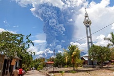 Indonesia volcano belches colossal ash tower