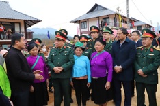 40 flood-hit households receive new homes in Lao Cai