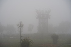 Fog envelops Sapa with chilly temperatures