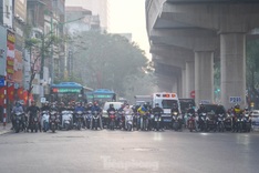 Hanoians comply with traffic rules following stricter fines