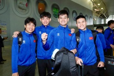 Vietnamese national team leaves for ASEAN Cup finals in Thailand