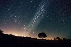 Vietnam welcomes first meteor shower of 2025