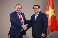 Prime Minister receives Chairman of Czech - Vietnam Friendship Association