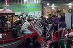 Can Tho Floating Market restaurant suspended after tourist fall