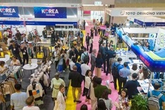 Vietnam’s international textile fair features over 500 booths