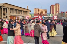 First Vietnamese tourists to visit North Korea after five-year hiatus