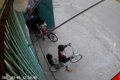 Three children cycle nearly 50km at night to find their father