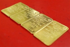 Gold prices hit all-time highs in Vietnam