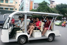 Hoan Kiem Lake-Thang Long Citadel electric vehicle route halted