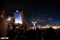 HCM City cancels 10,500-drone performance