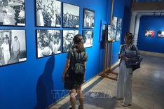 Photo exhibition features Uzbekistan – Vietnam friendship