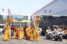 Buddha’s sacred relics arrive in Vietnam for UN Vesak celebrations