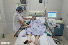 Doctors at Hanoi hospital call for urgent help for critically ill girl