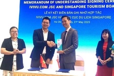 Singapore partners with Vietnamese travel platform to woo tourists