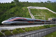 Truong Hai Group proposes 61 billion USD investment in high-speed railway
