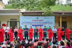 Dantri inaugurates new classroom and five homes in Cao Bang
