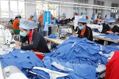Vietnam’s garment-textile exports top USD 17 billion in five months