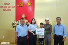 Over VND 213 million donated to child suffering from severe skin condition