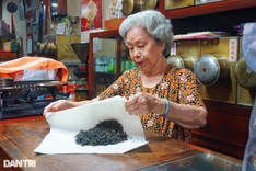 HCM City's 70-year-old tea shop preserves tradition