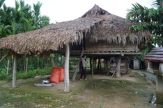 Dantri readers help poor Thanh Hoa widow build a new home