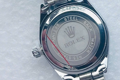 Customs seize 450 counterfeit Rolex watches worth billions of dong