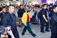 Vietnamese fans give warm welcome to G-Dragon in Hanoi