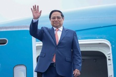 PM Pham Minh Chinh leaves for WEF meeting, working visit to China