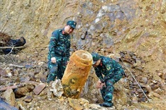 500-kilogramme wartime bomb safely detonated in Nghe An