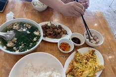 Quang Ninh tightens control over tourism management
