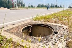 Maintenance hole covers vanish en masse along Quang Tri coastal road