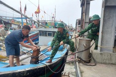 Vietnam coastal provinces ban boats from sea ahead of Typhoon Wipha