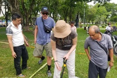 New Zealand couple seeks lost diamond ring in Hue park