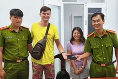 Lam Dong police recover lost phone for Russian tourists