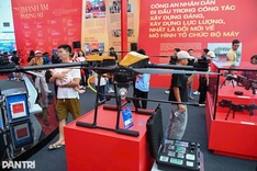 Exhibition on Vietnam's achievements extended until September 15