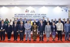 Top Vietnamese legislator attends opening session of AIPA-46