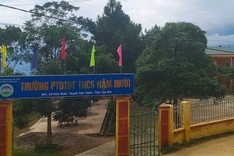 Two children killed after school gate pillar collapses in Lao Cai
