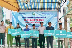 Dantri/Dtinews hands over new homes to low-income families in An Giang
