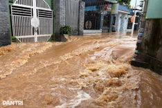 Many Dong Nai households flooded after heavy rain