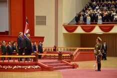 DPRK leader hosts welcome ceremony for Vietnamese Party General Secretary