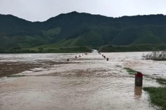 Floods and landslides affect many areas in Quang Tri