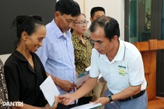 Dantri readers continue supporting storm-hit Nghe An