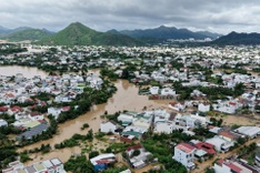 Nha Trang severely flooded following prolonged heavy rain