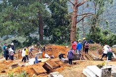 Lam Dong relocates 40 graves from cracked hillside