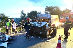 Three killed in crash on Danang-Quang Ngai Expressway