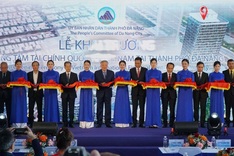 Vietnam launches International Financial Centre in Danang