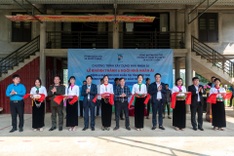 Six poor households in Phu Tho receive new homes with media support