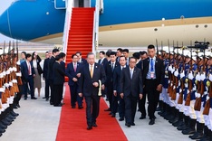 Party General Secretary begins state visit to Cambodia