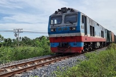 Ministry proposes restructuring VNR into national railway group