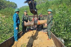 350kg bomb found during house foundation work safely destroyed in Nghe An