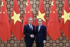 Vietnam and China strengthen strategic trust, deepen practical cooperation